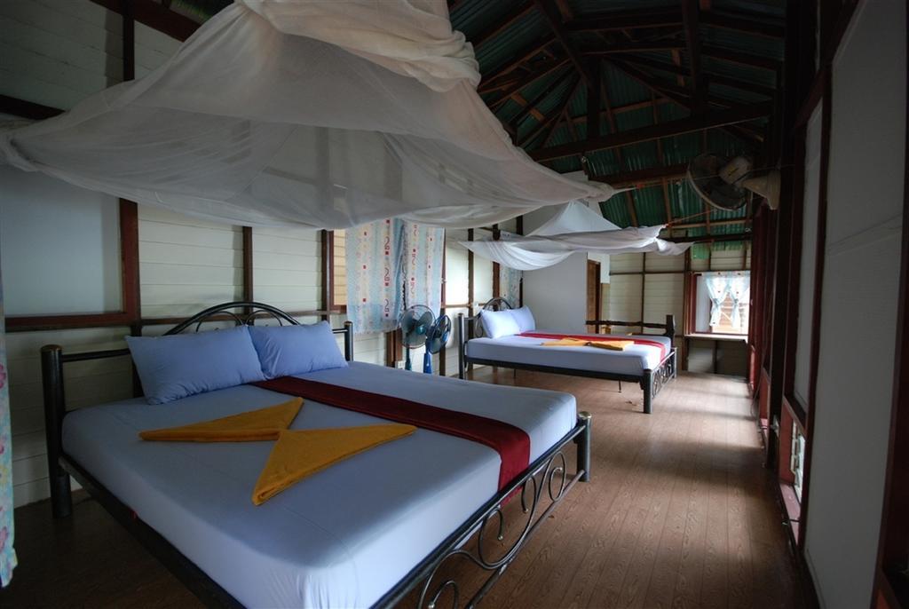 Tohko Beach Resort เกาะพีพี ห้อง รูปภาพ
