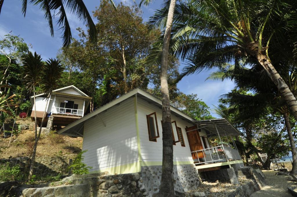 Tohko Beach Resort เกาะพีพี ภายนอก รูปภาพ